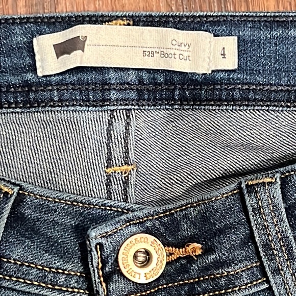 NWOT Levi’s Curvy 529 Boot Cut, 27x30 - Picture 9 of 17